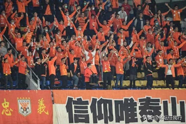 助攻成功，球队攻势如潮掀起